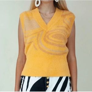 House of sunny orange sweater vest with detachable sleeves. Work a few times